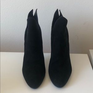 Kendall & Kylie ankle boots